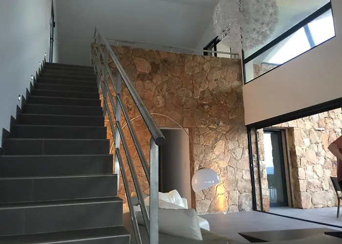 Marina Di Fiori By Pinarello Services * ポルトヴェッキオ